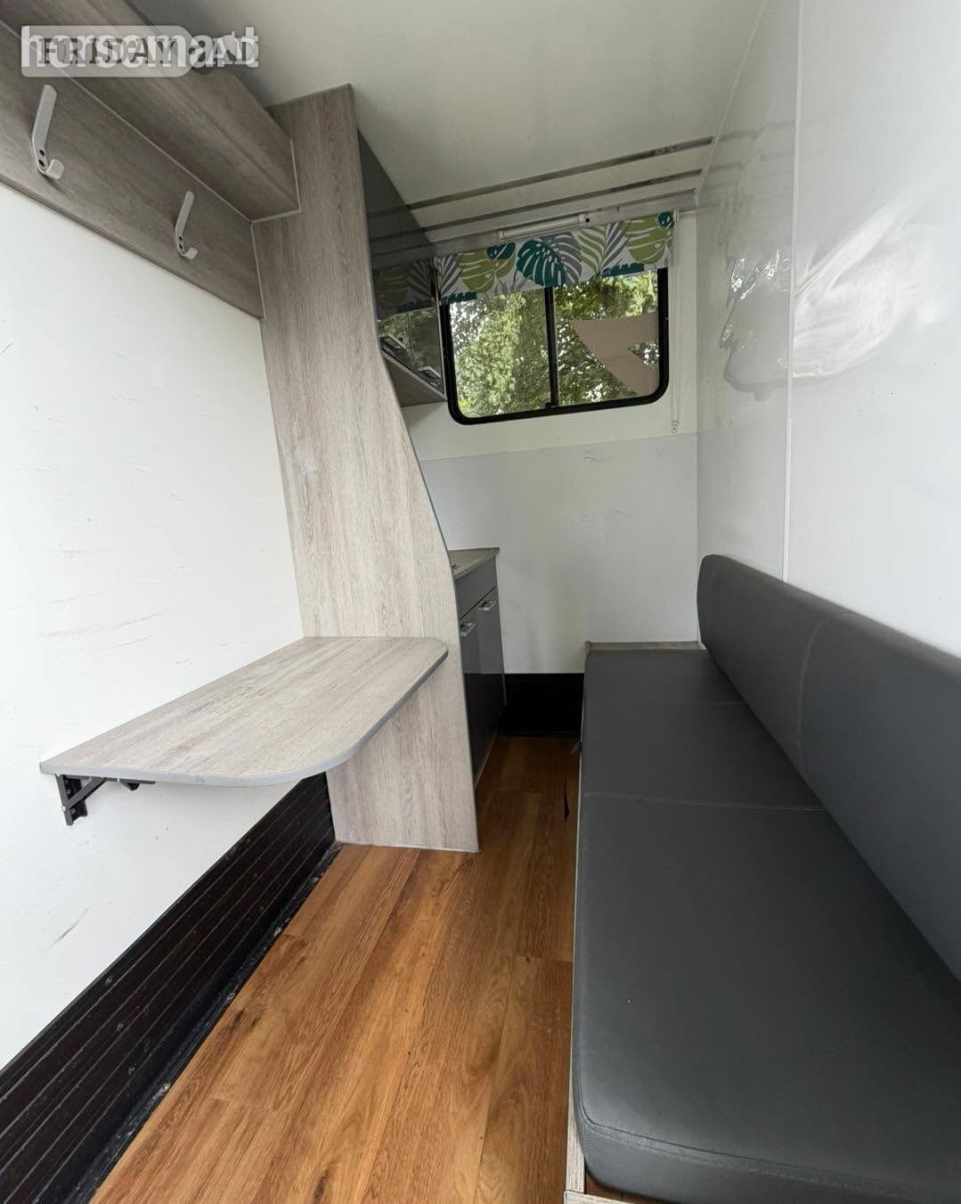 [ berth ]Other Compact
