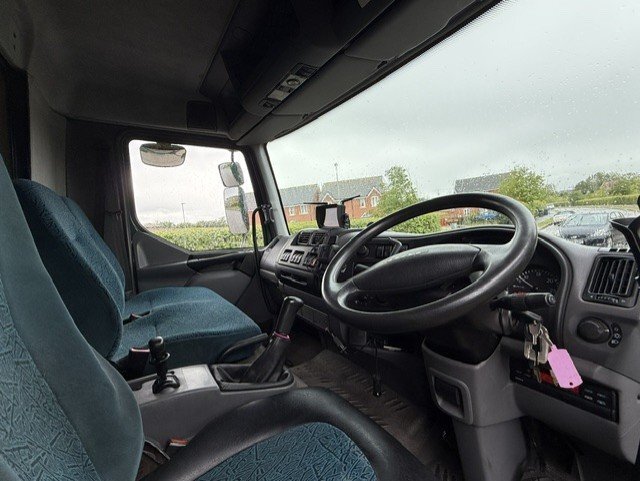 [ berth ]PRB Coach built Horsebox, Compact