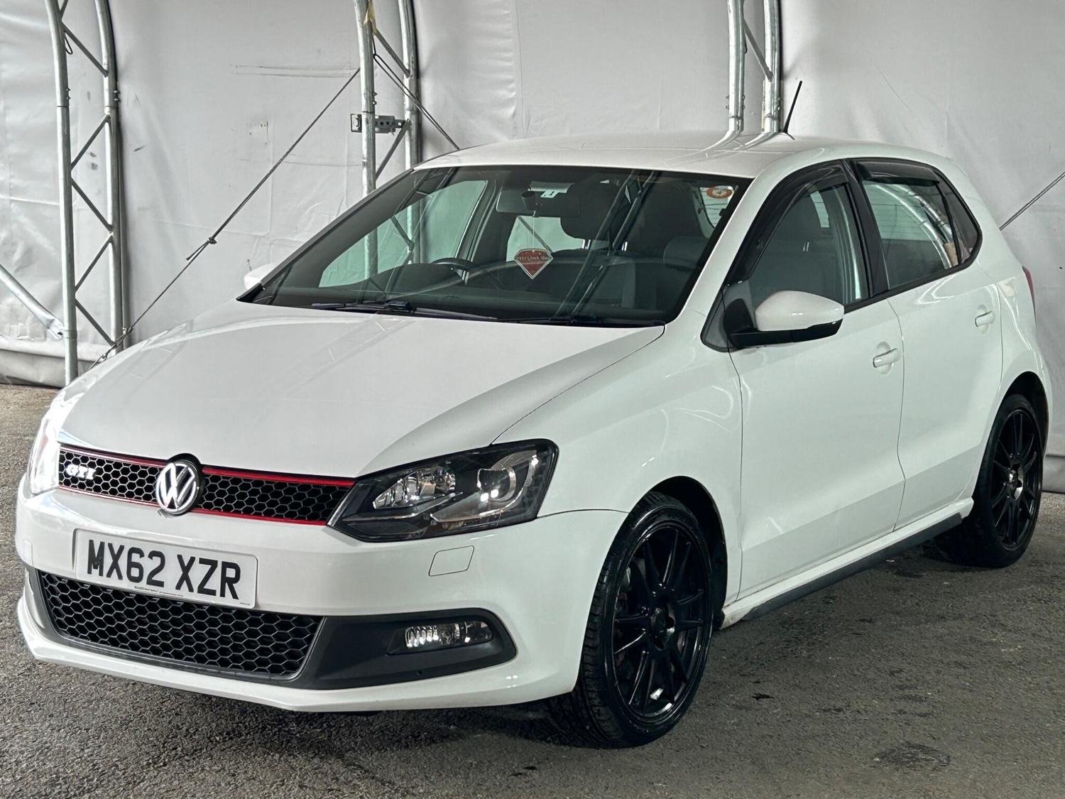 [ berth ]Volkswagen Polo