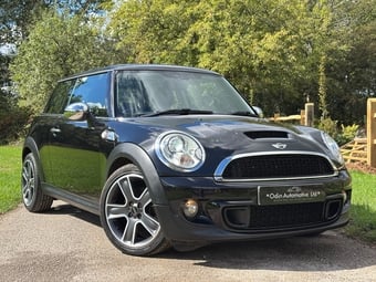 Mini Hatch 2012