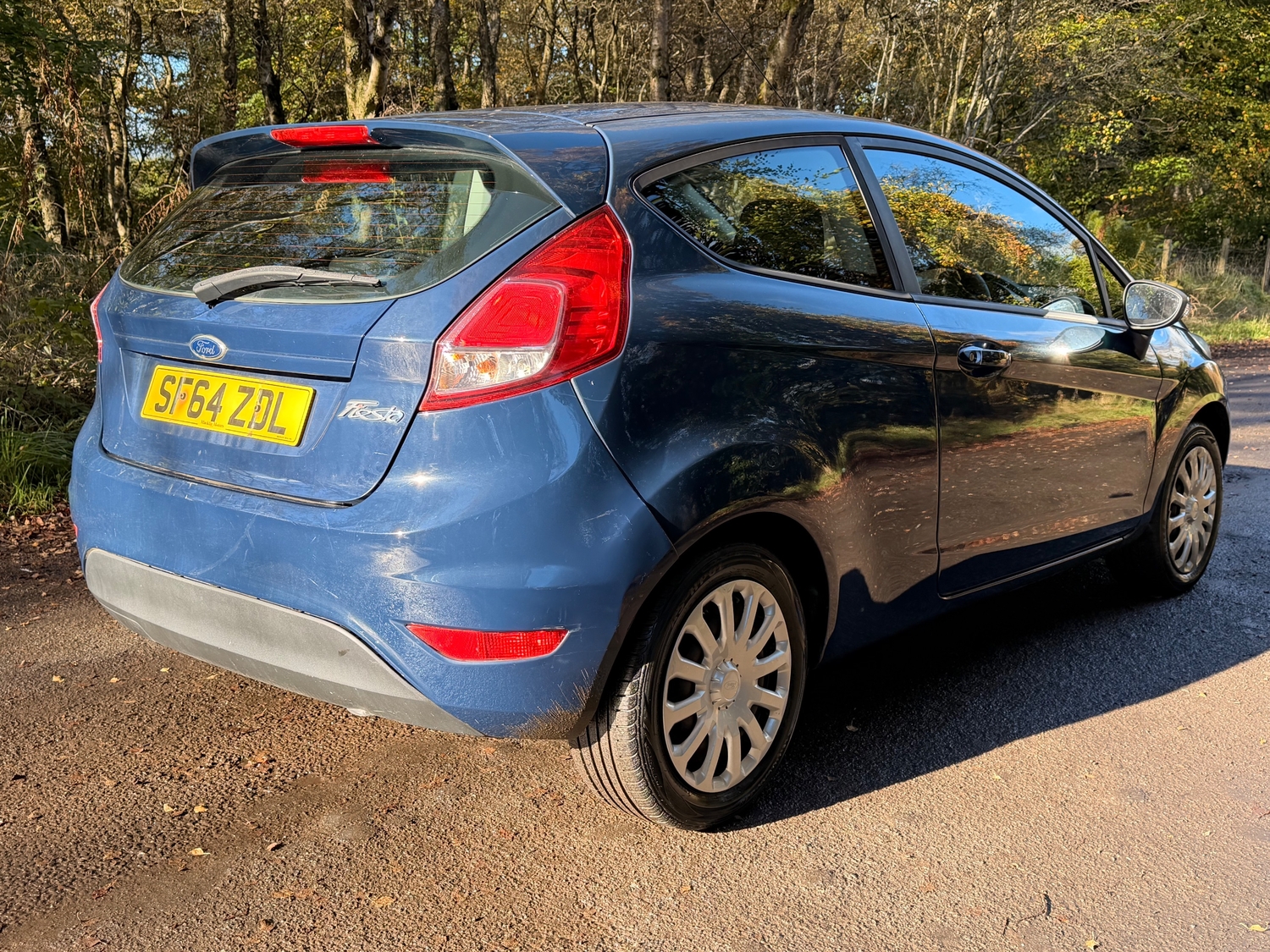[ berth ]Ford Fiesta
