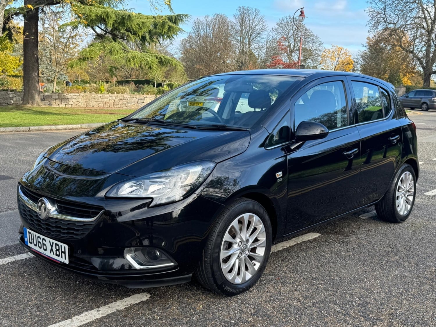 [ berth ]Vauxhall Corsa