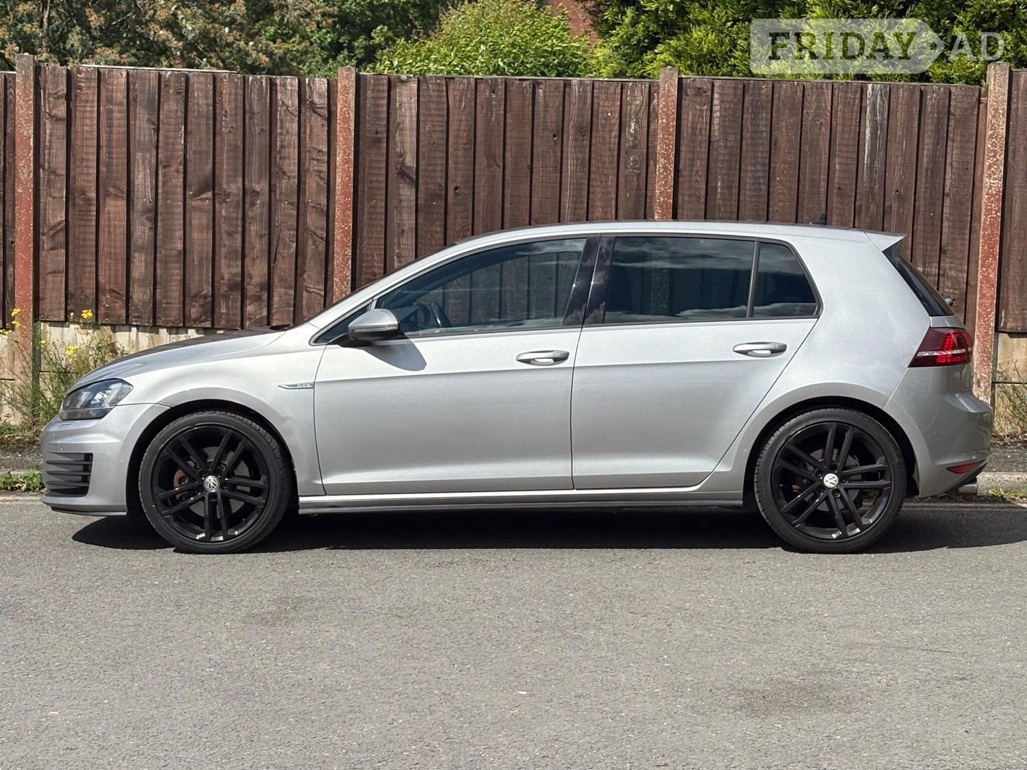 Volkswagen Golf 2016 - Cars