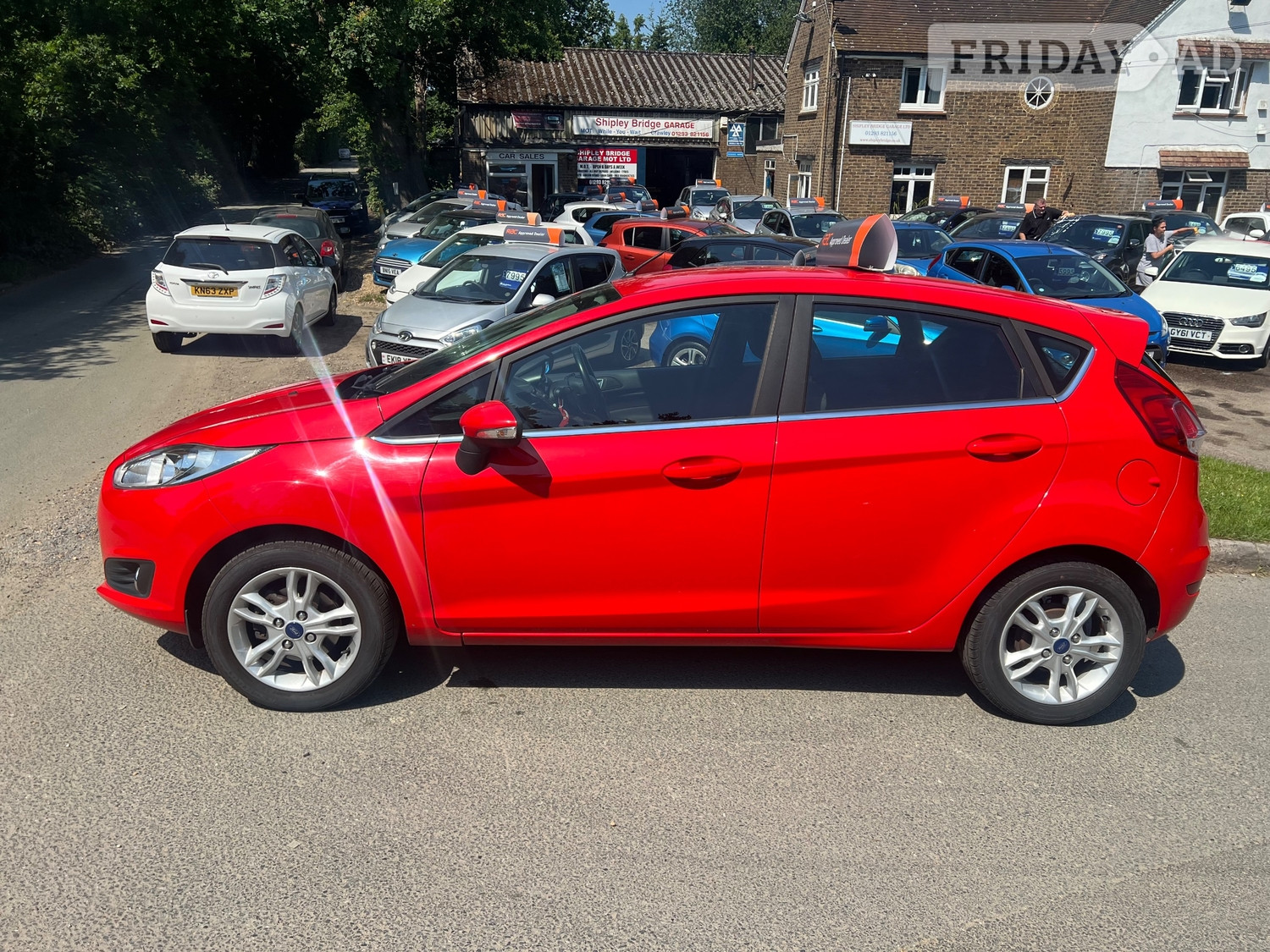 Ford Fiesta 2014 - Cars in Horley