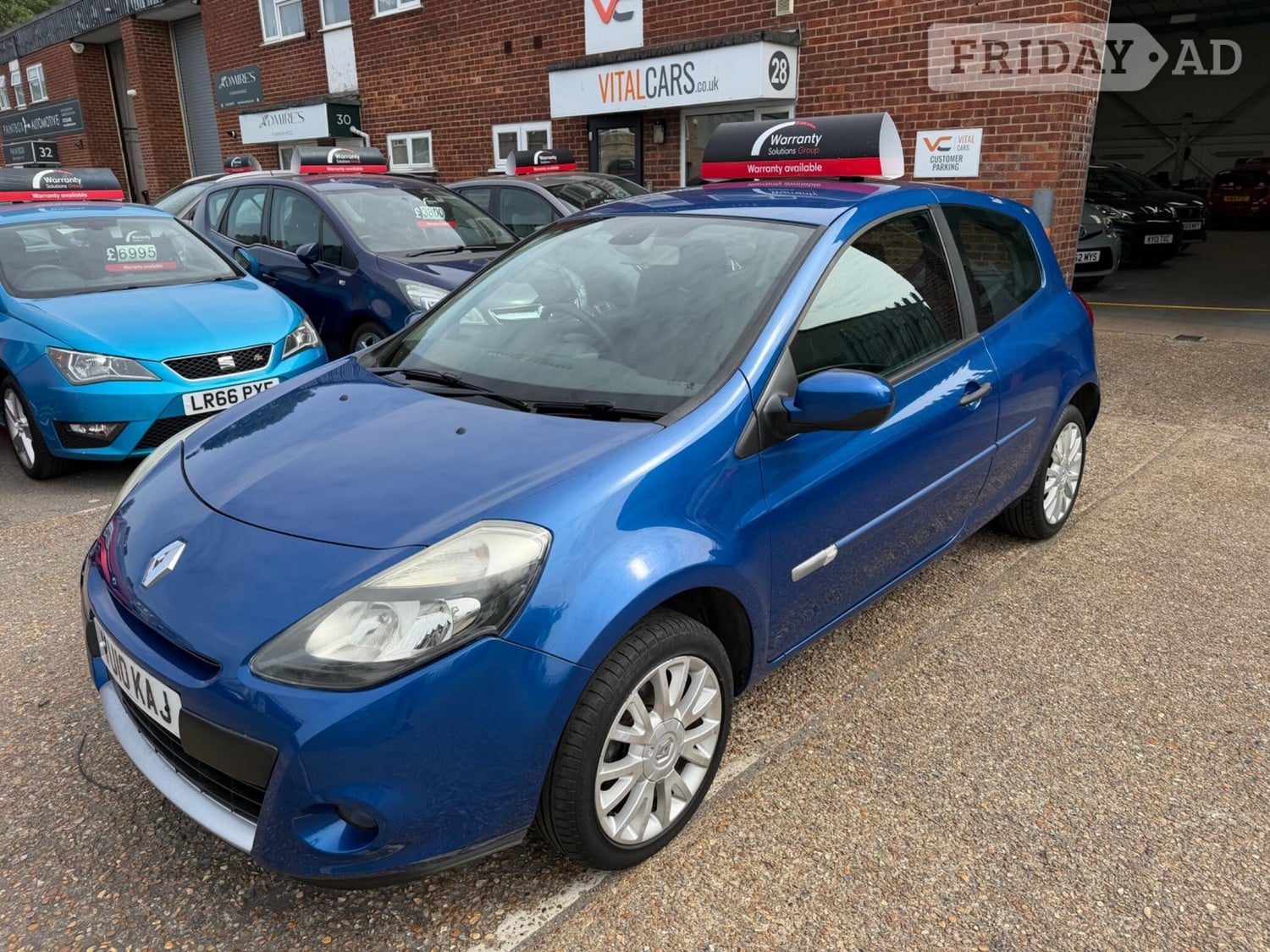 Renault Clio 2010 in Tonbridge