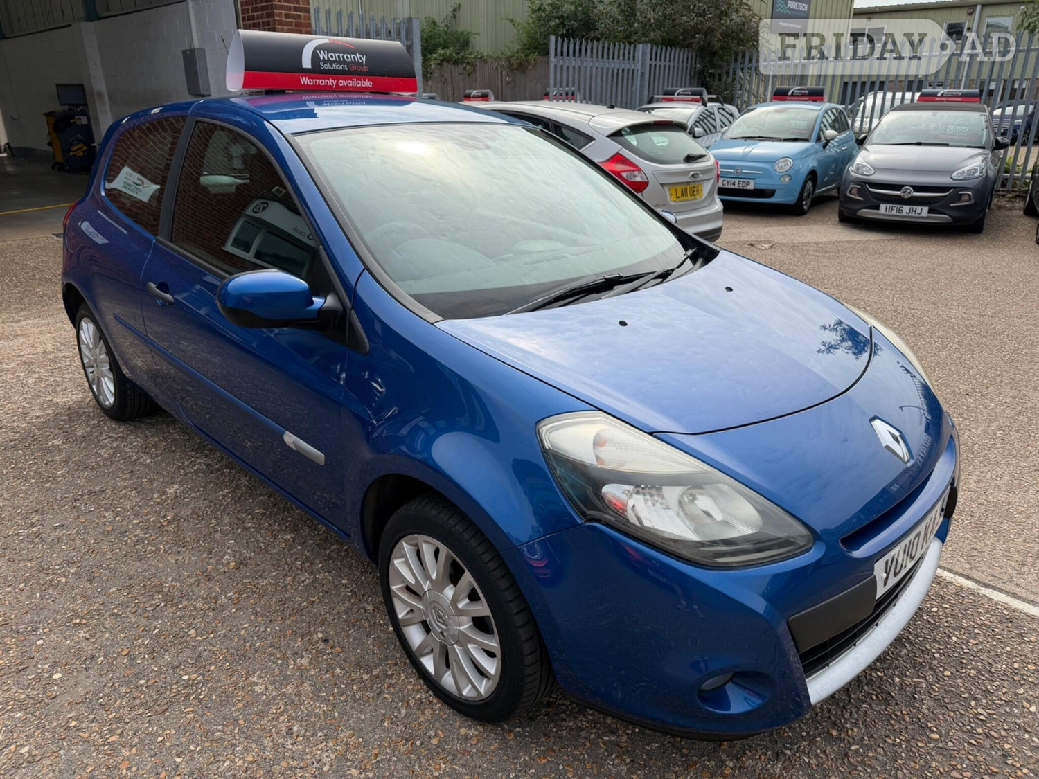 Renault Clio 2010 - Cars in Tonbridge
