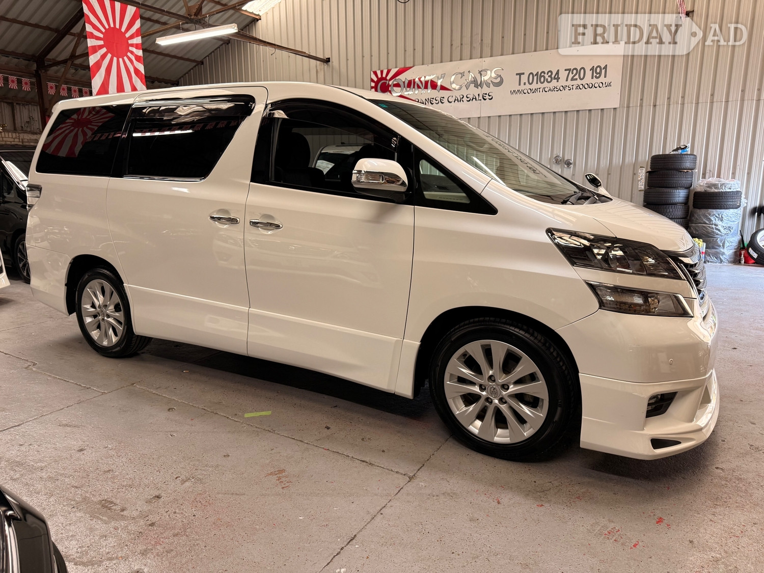[ berth ]Toyota Vellfire