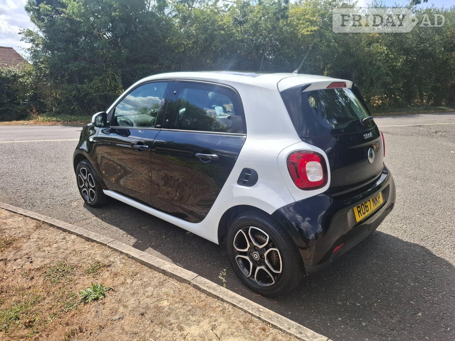 Smart ForFour 2017 - Cars in Ashford