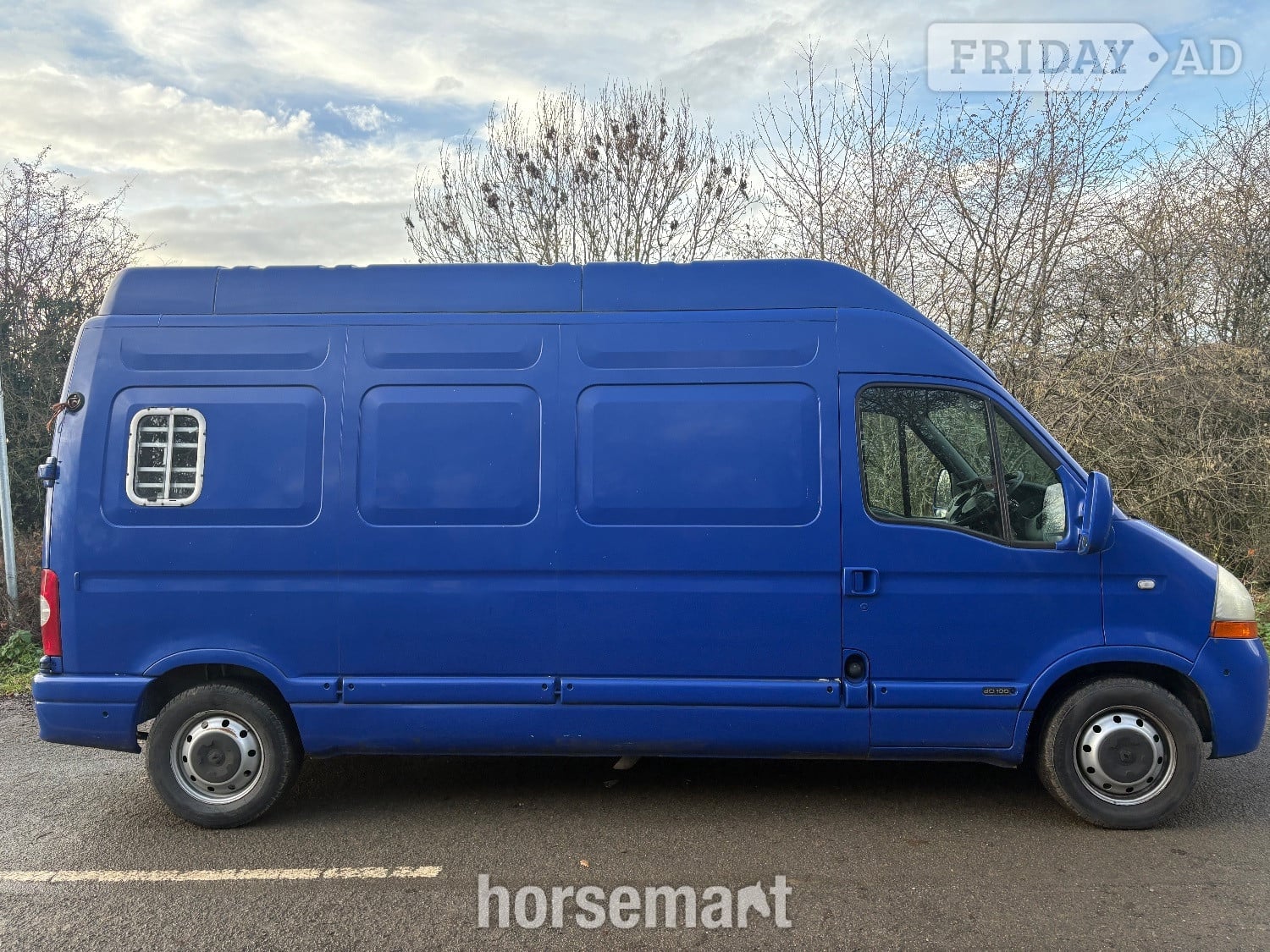 Custom  Renault Horsebox - Trailers & Horseboxes