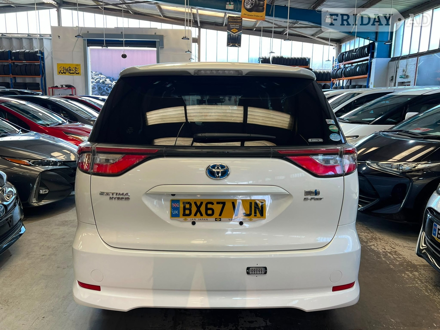 Toyota Estima 2017 - Cars in Birmingham