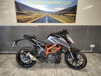 KTM 125 Duke 2022