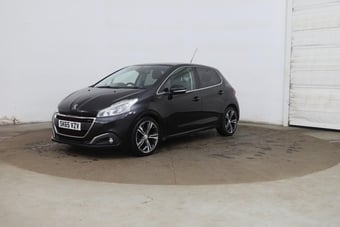 Peugeot 208 2015