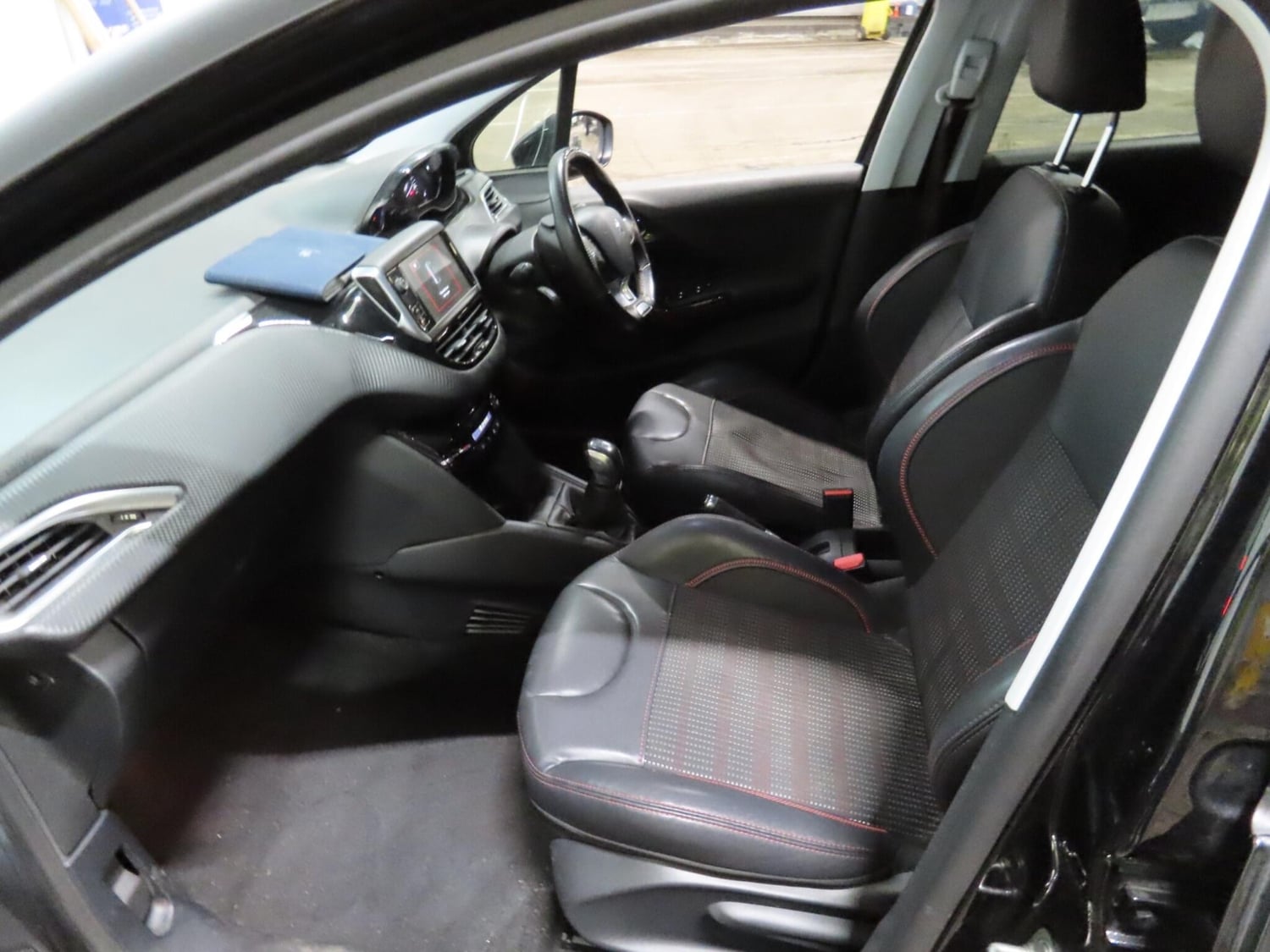 Peugeot 208 2015 - Cars in Birmingham