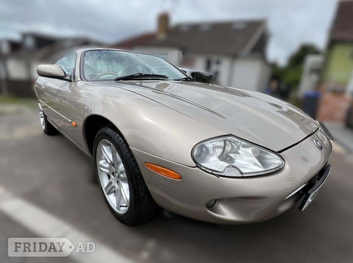 Jaguar XK8 1997 in Shoreham-By-Sea