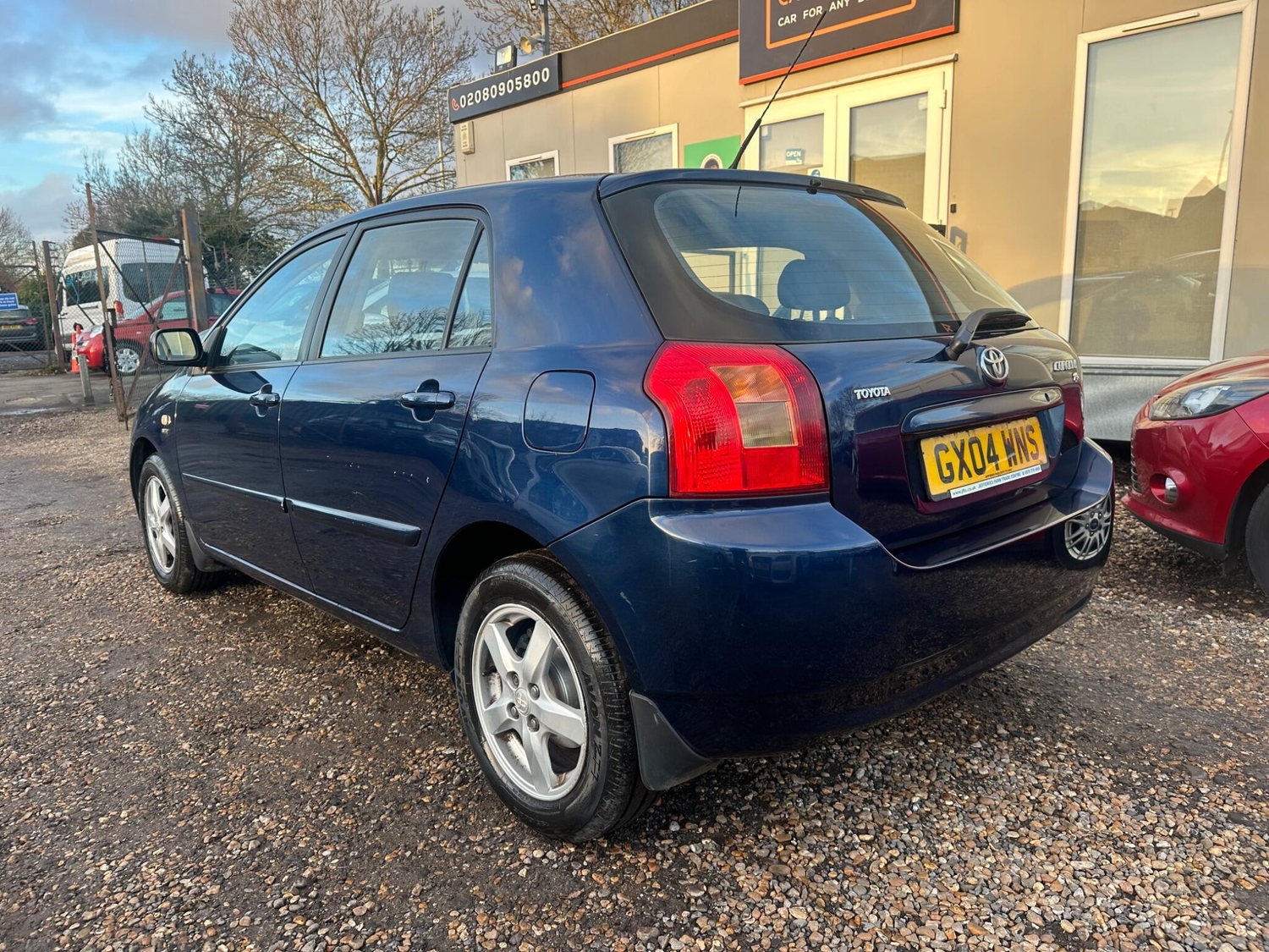 Toyota Corolla 2004 - Cars in Sunbury-On-Thames