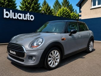 2017 MINI HATCH 1.5 Cooper Hatchback 5dr Petrol Auto Euro 6 (s/s) (136 ps) Heated Seats, SatNav, Rear Sensors