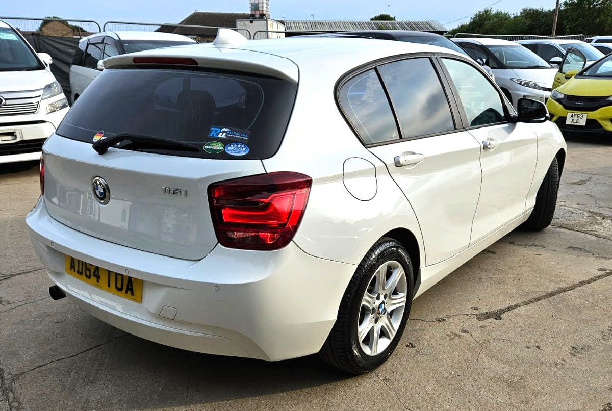 [ berth ]BMW 1 Series