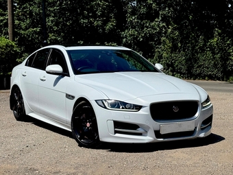 Jaguar XE 2015