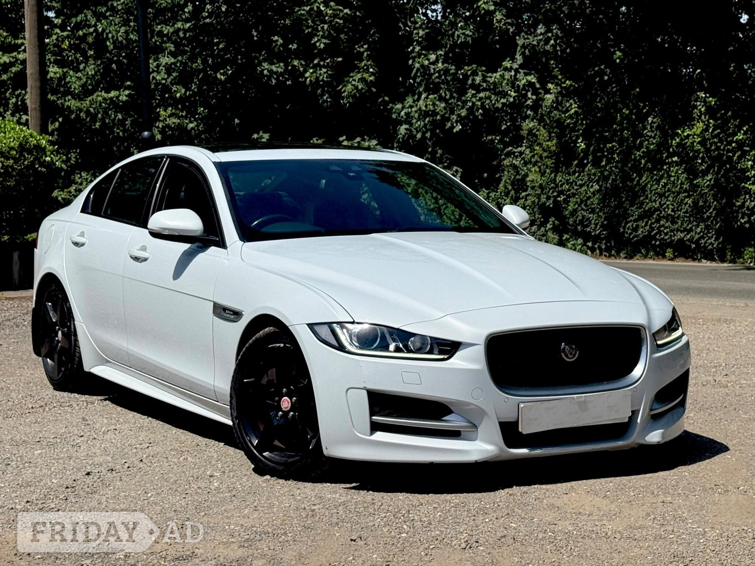 Jaguar XE 2015 in Enfield
