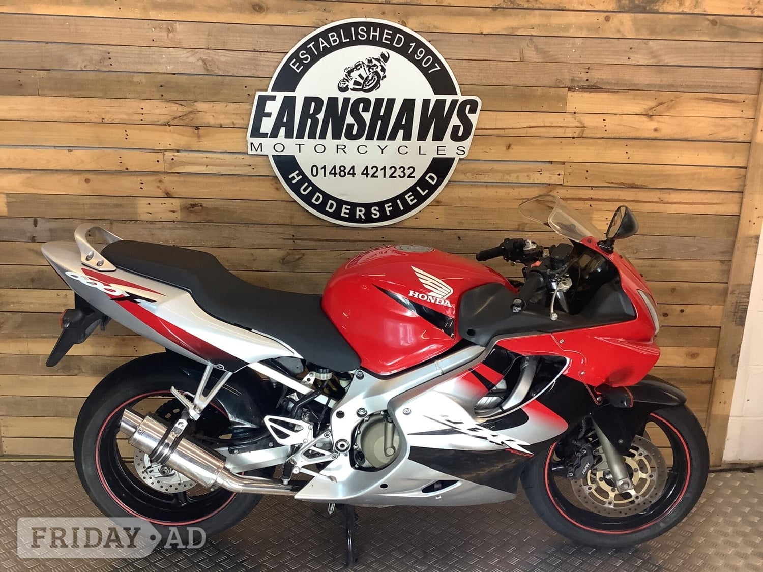 Honda CBR 2004 in Huddersfield