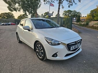 Mazda Mazda2 2016