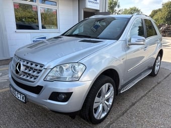 2010 Mercedes-Benz M Class 3.0 ML300 CDI V6 BlueEfficiency Sport Tiptronic 4WD Euro 5 5dr