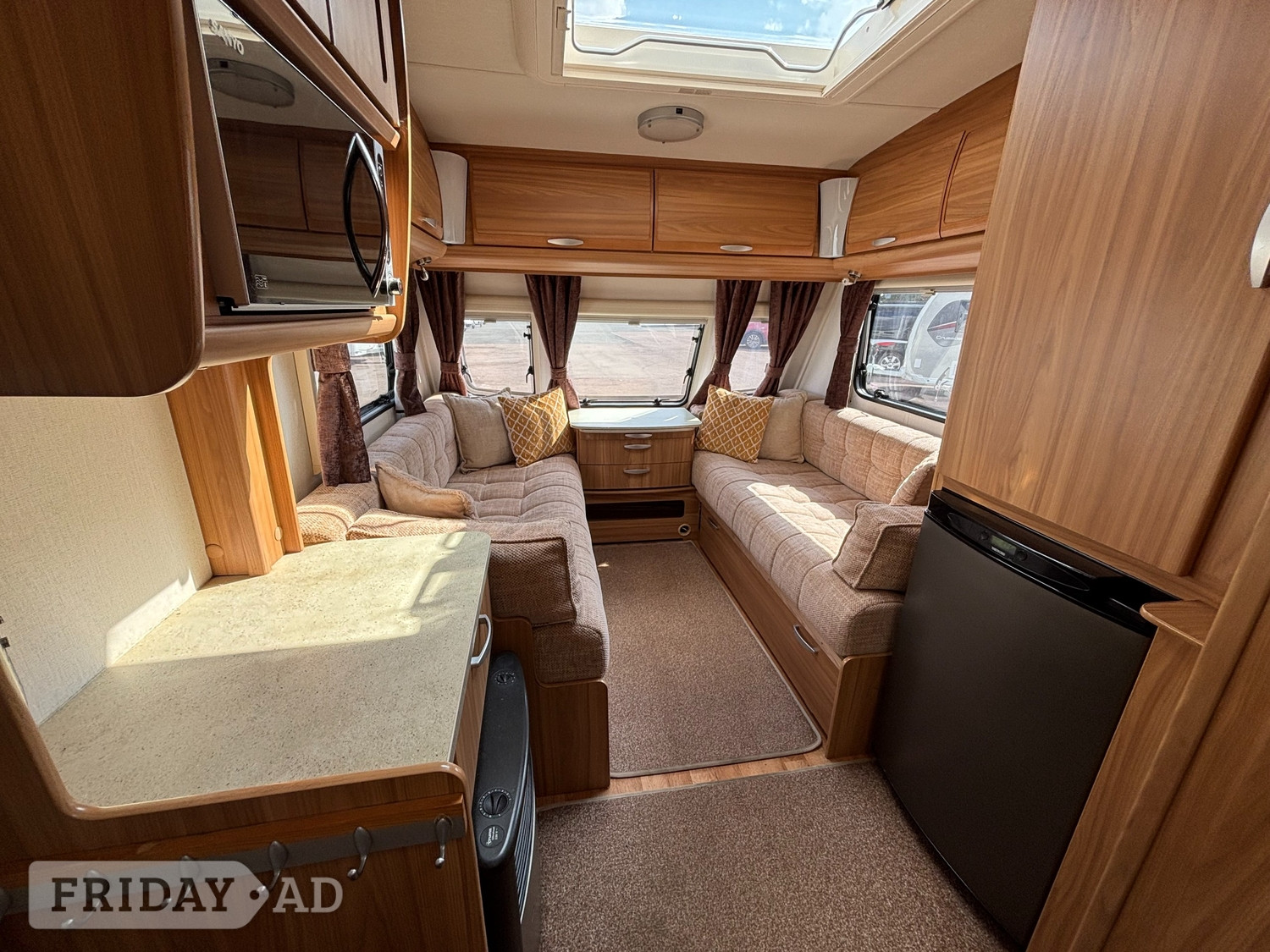 Lunar Stellar 2012 - Motorhomes & Caravans in Gloucester