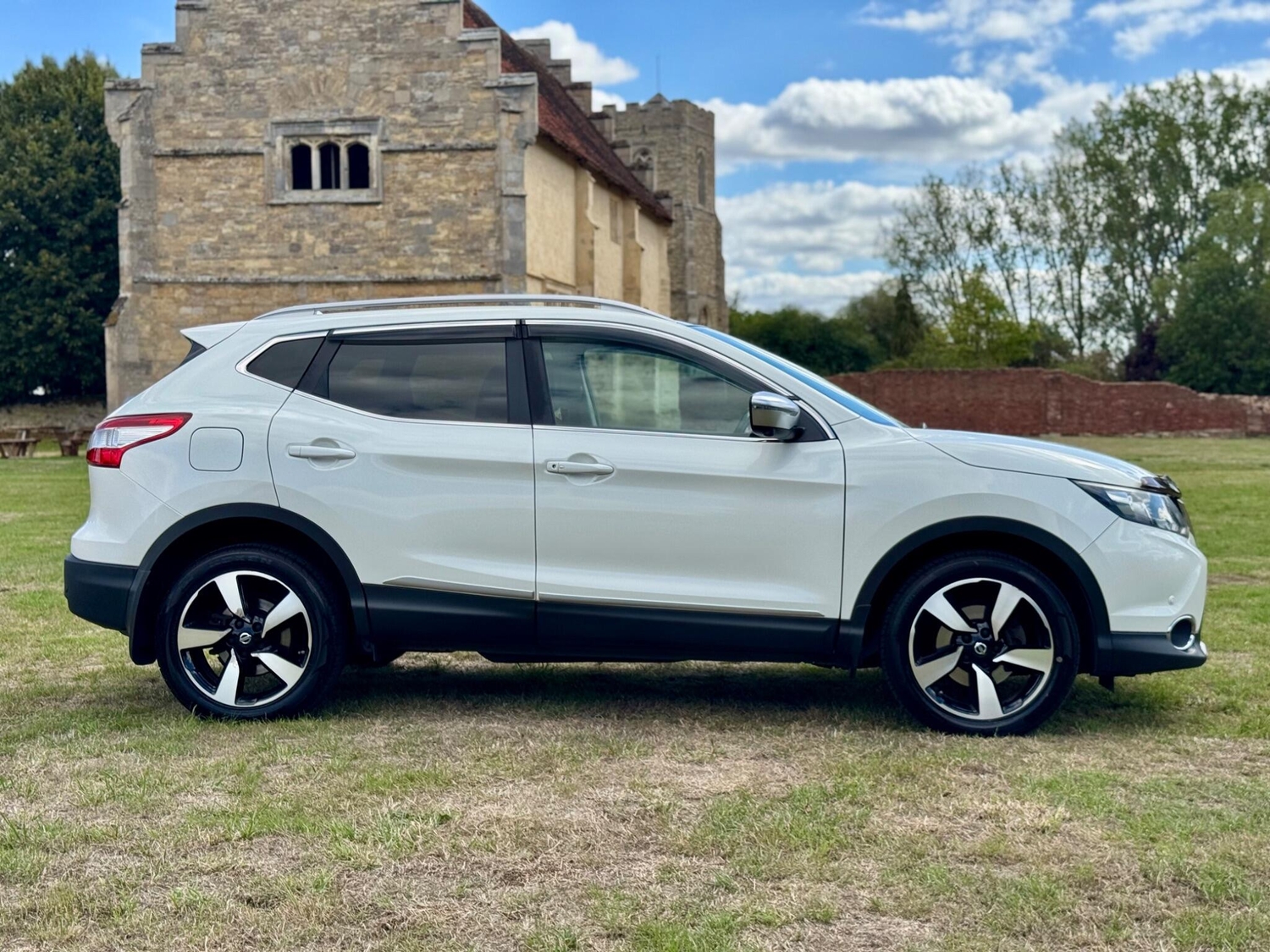 [ berth ]Nissan Qashqai