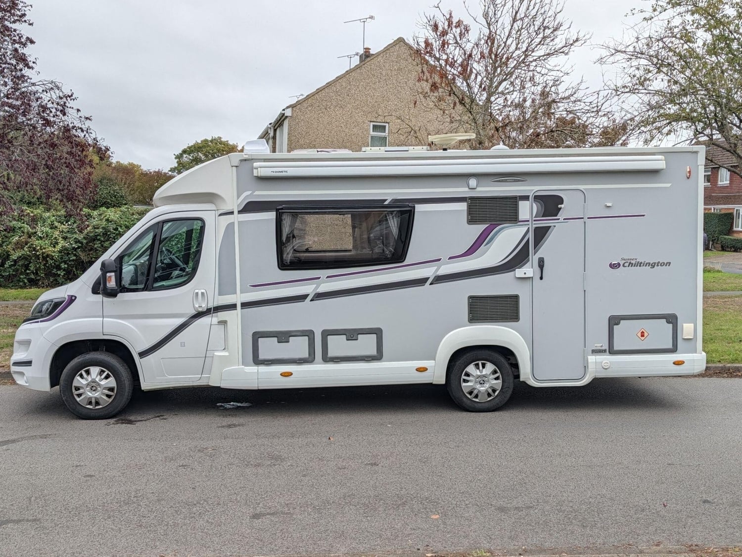 Elddis Autoquest 175 | Sleep Singles or Double Bed Southampton
