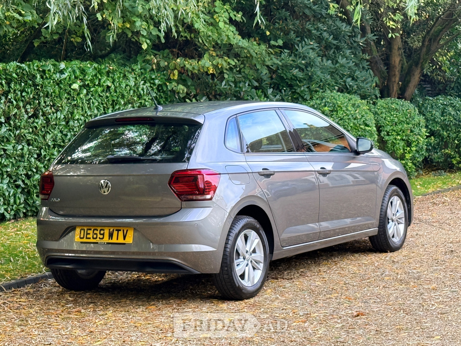 [ berth ]Volkswagen Polo