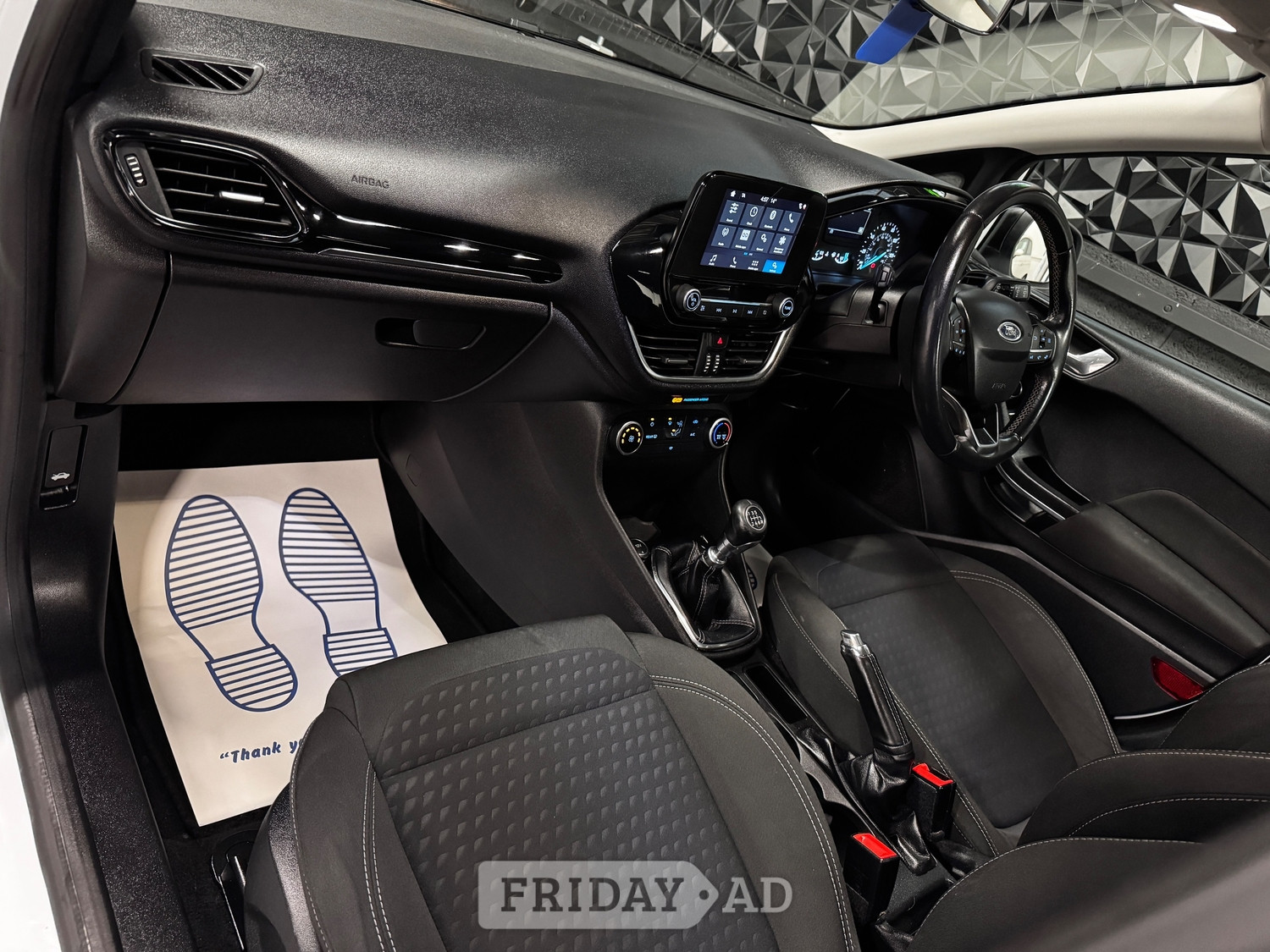 [ berth ]Ford Fiesta