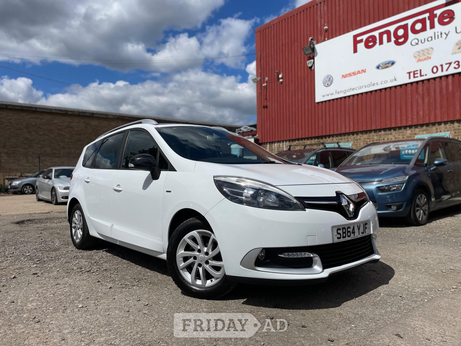 Renault Grand Scenic 2014 - Cars