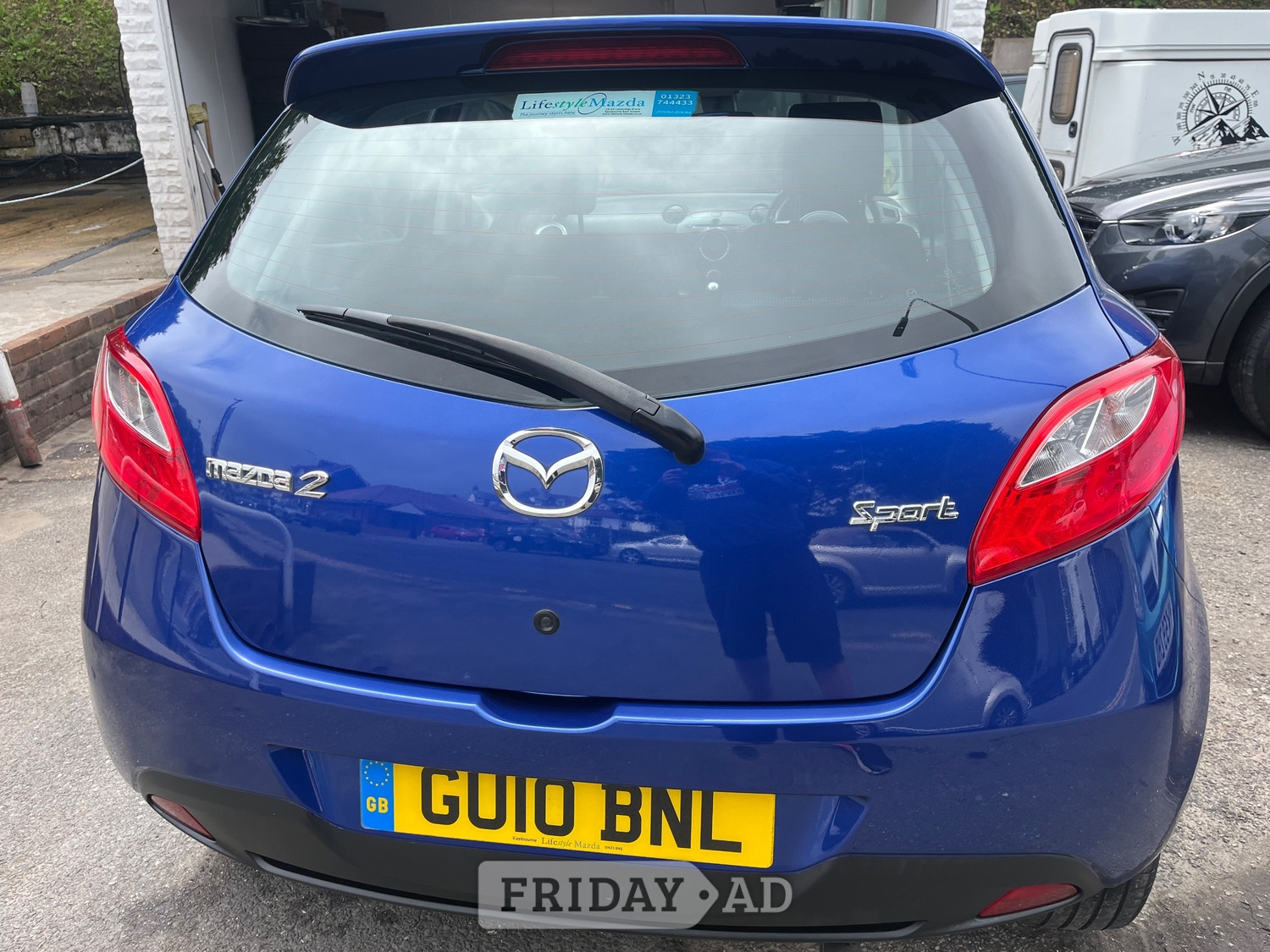 Mazda Mazda2 2010 - Cars