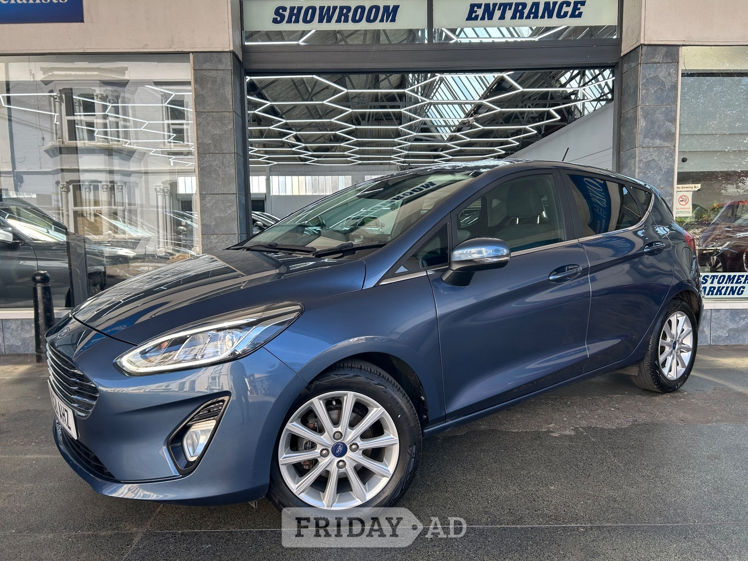 [ berth ]Ford Fiesta