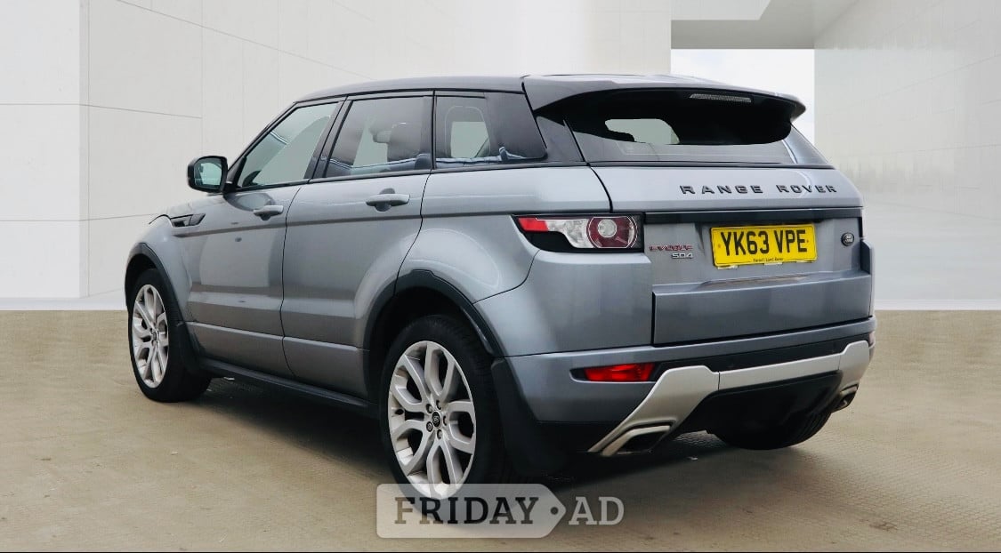 [ berth ]Land Rover Range Rover Evoque