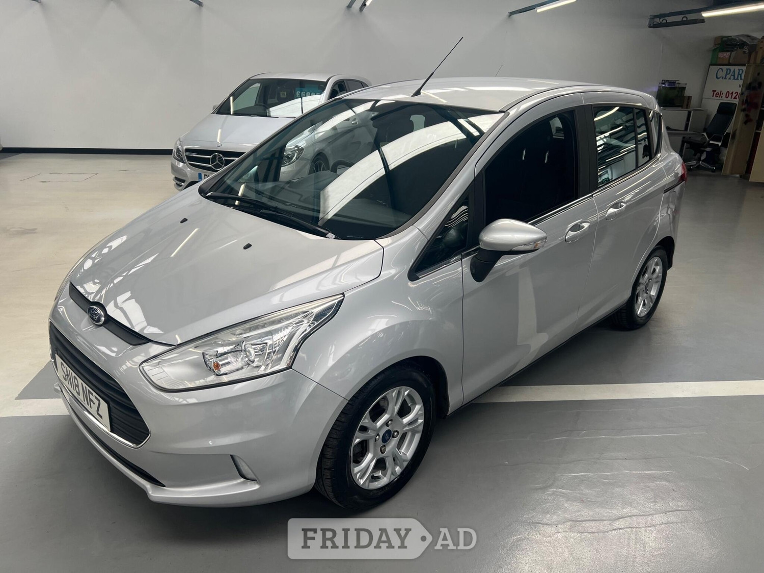 [ berth ]Ford B-MAX