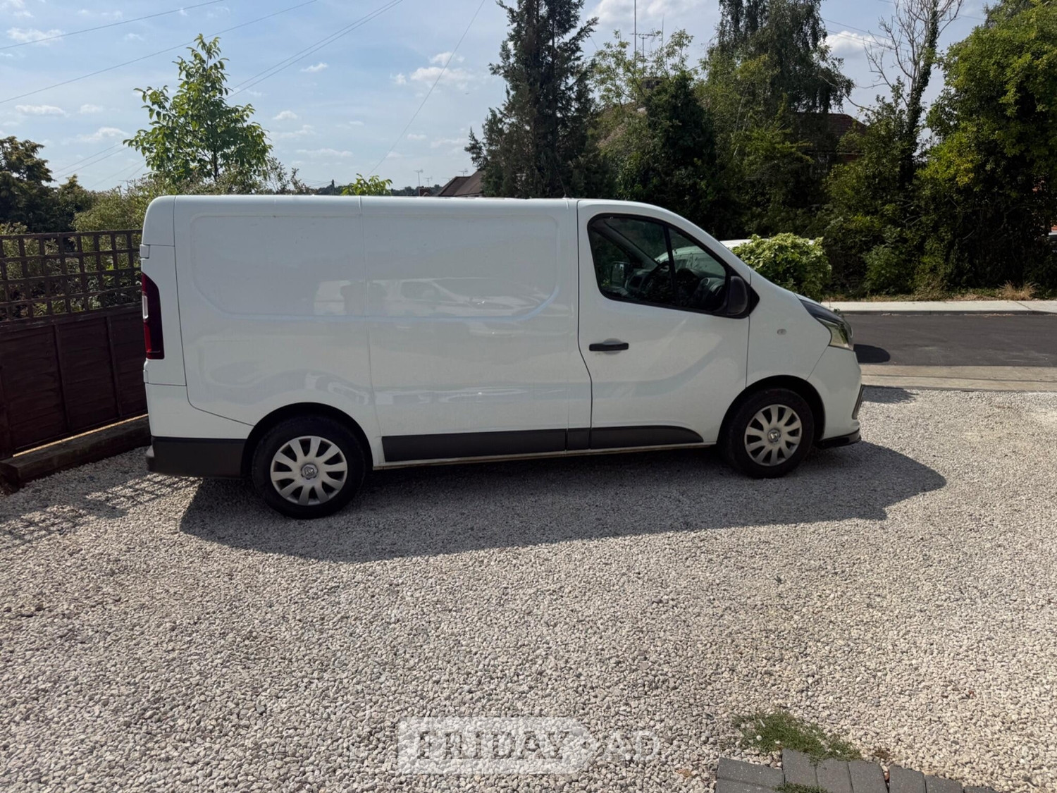 Renault Trafic 2017 - Vans & Commercial Vehicles
