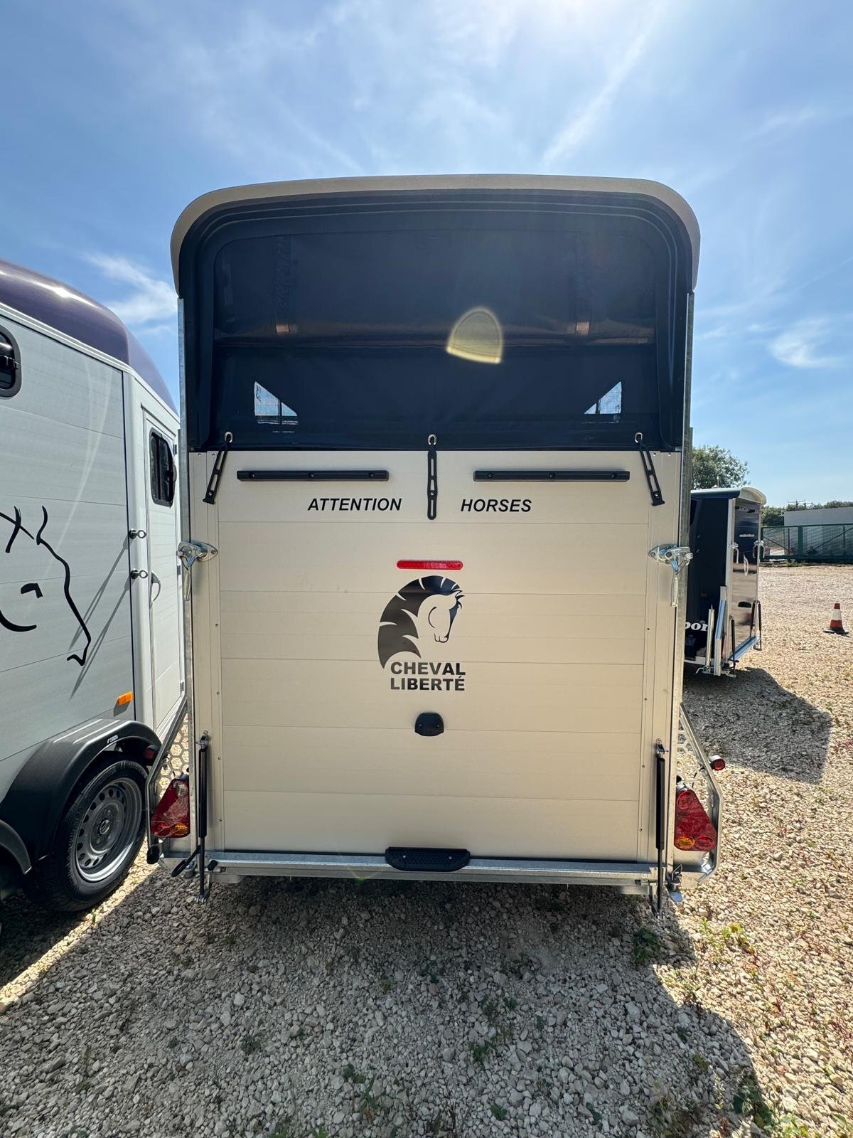 Cheval Liberte Touring Country  Horse Trailer - Trailers & Horseboxes in Epworth