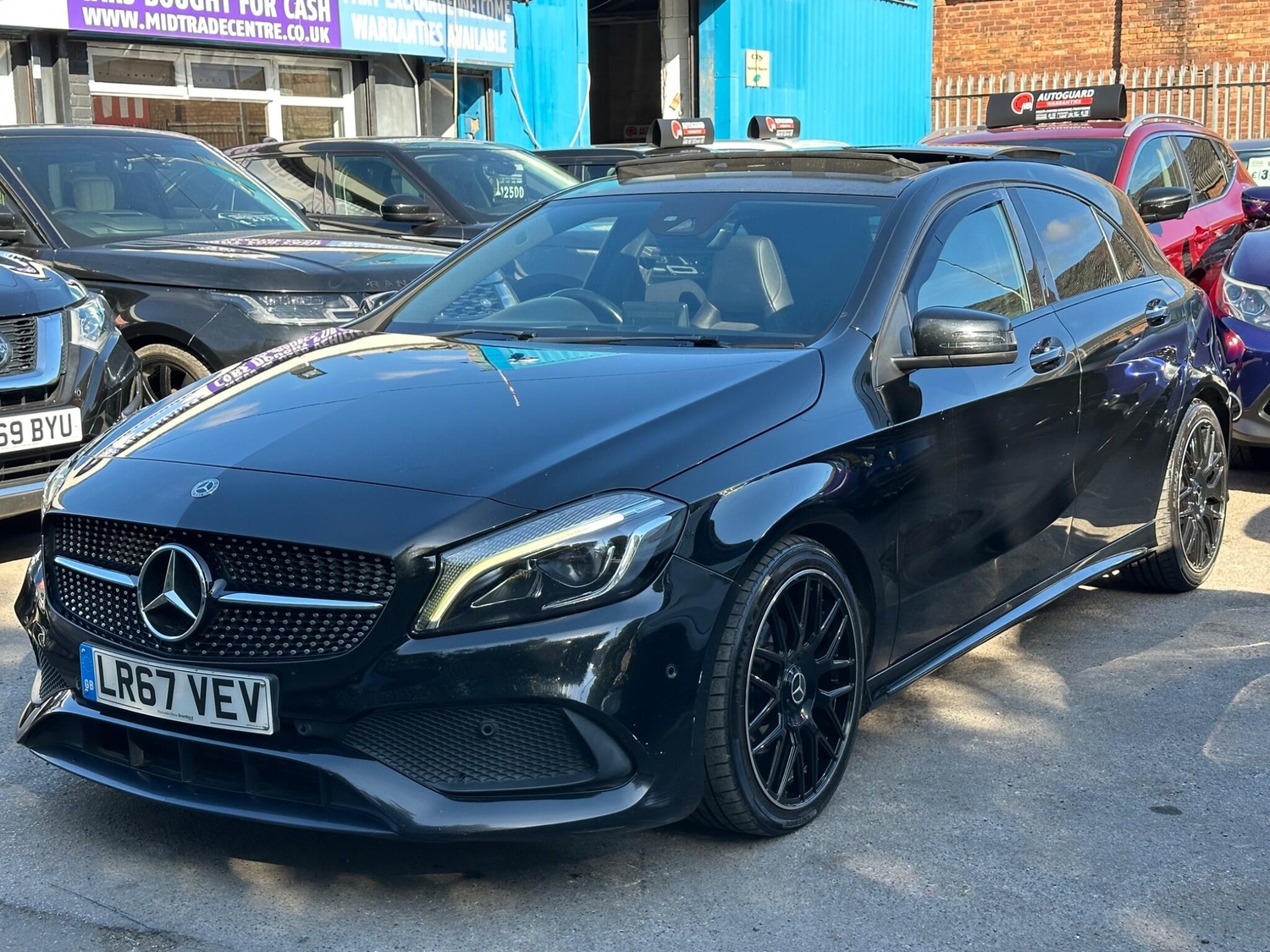 [ berth ]Mercedes-Benz A Class