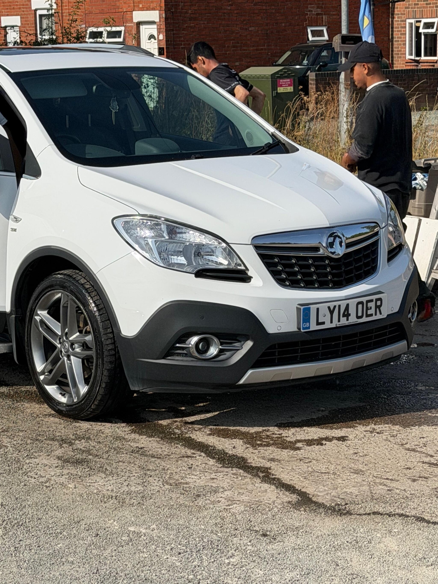 Peugeot 2008 2017 - Cars