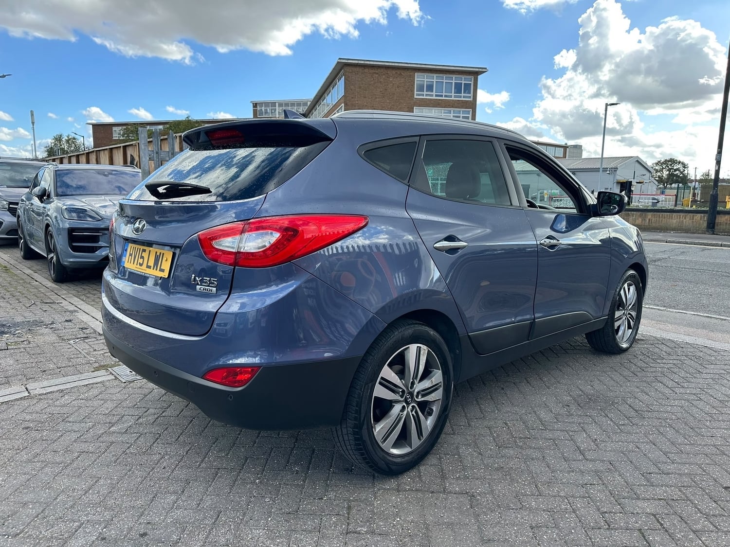 Hyundai ix35 2015 - Cars in Slough
