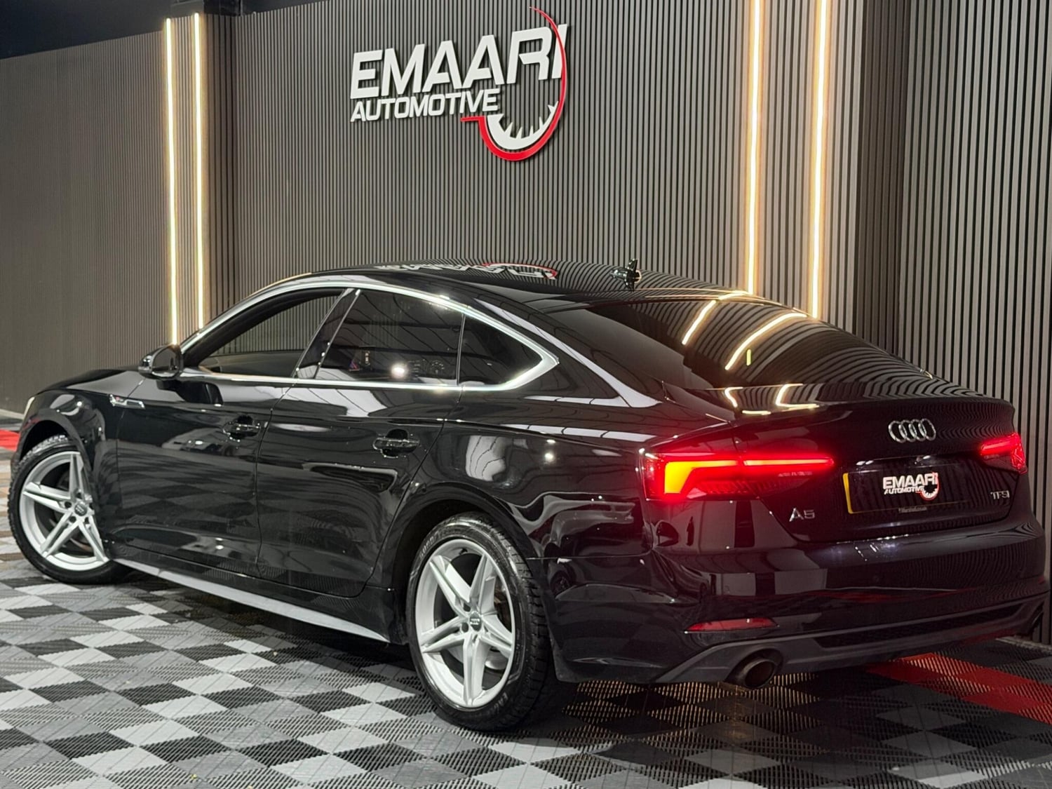 Audi A5 2018 - Cars in Lambeth