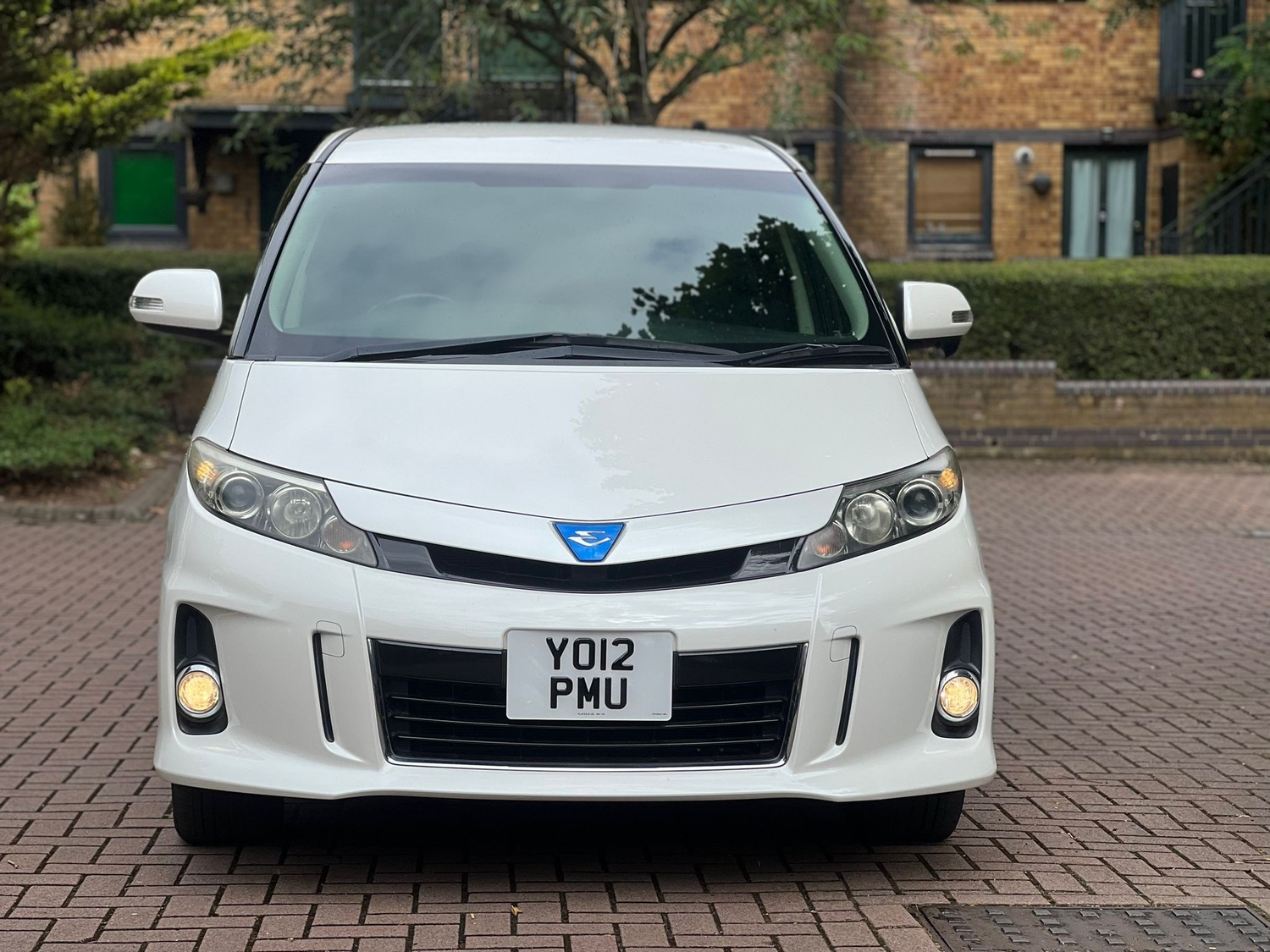 Toyota Estima London