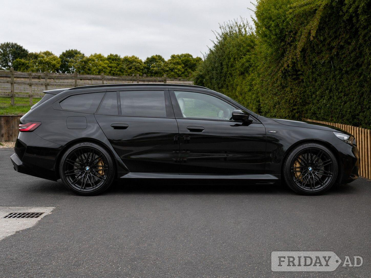 BMW M5 Newbury