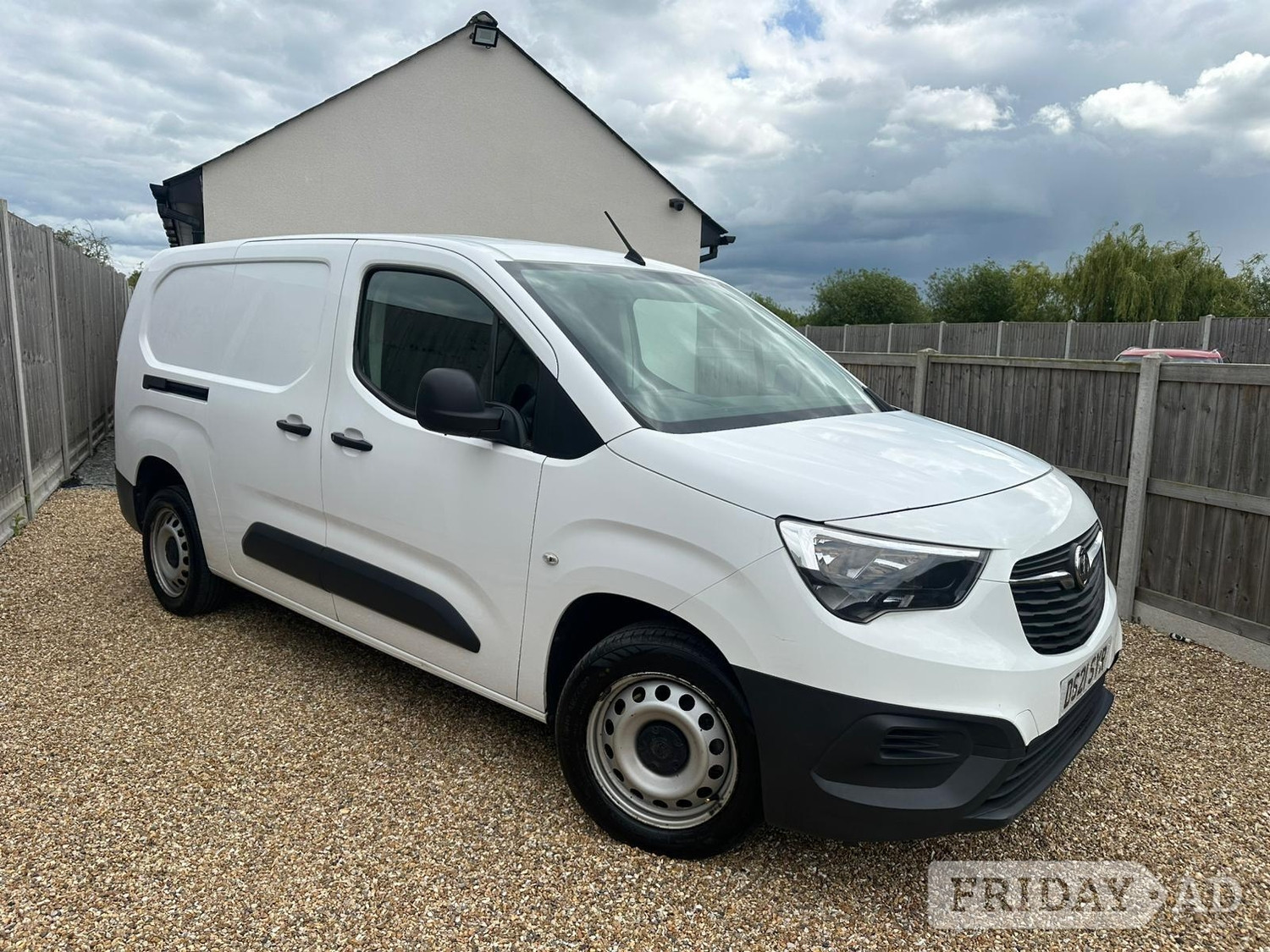 [ berth ]Vauxhall Combo