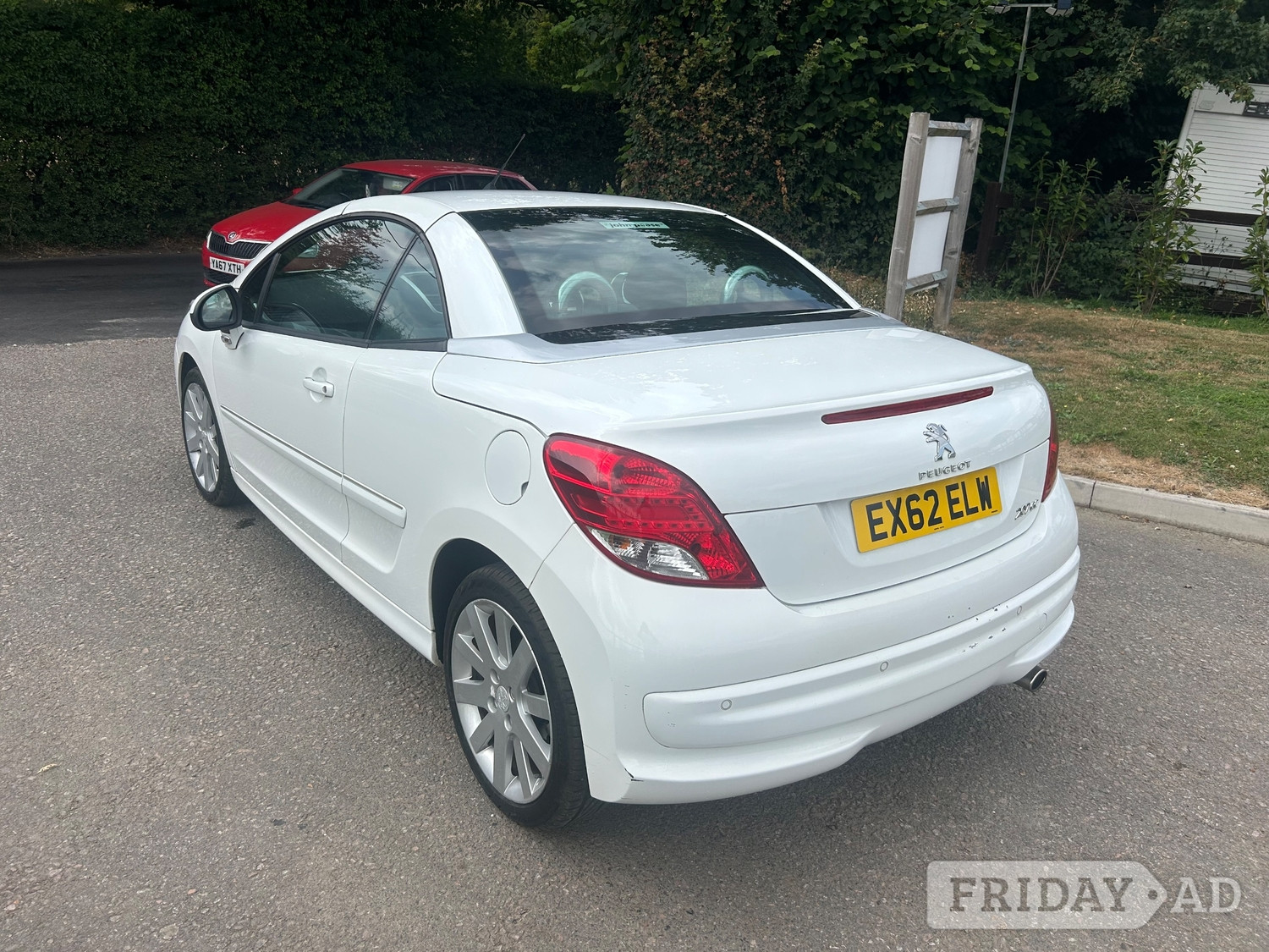 [ berth ]Peugeot 207 CC