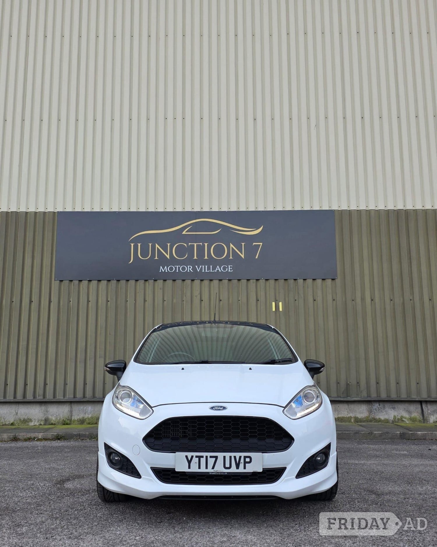 Ford Fiesta 2017 - Cars in Accrington