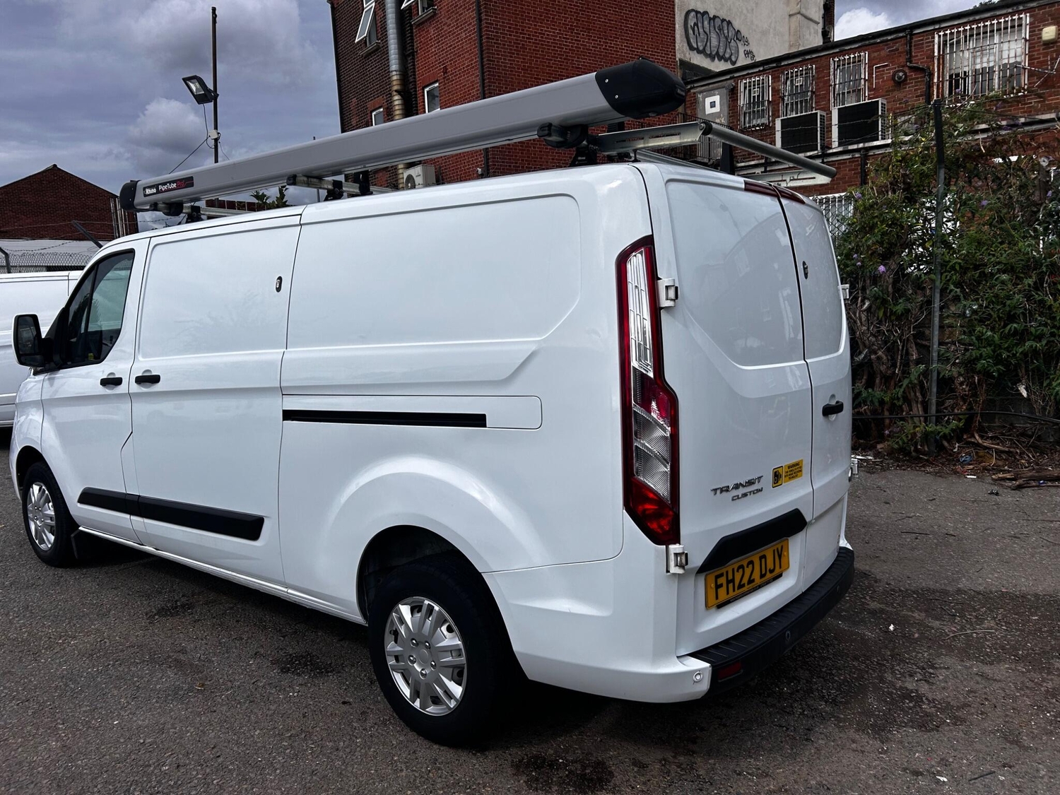 Ford Transit Custom 2022 - Vans & Commercial Vehicles