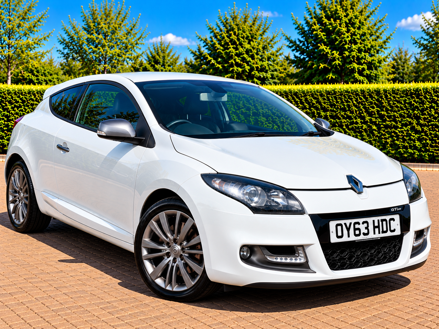 Renault Megane Luton