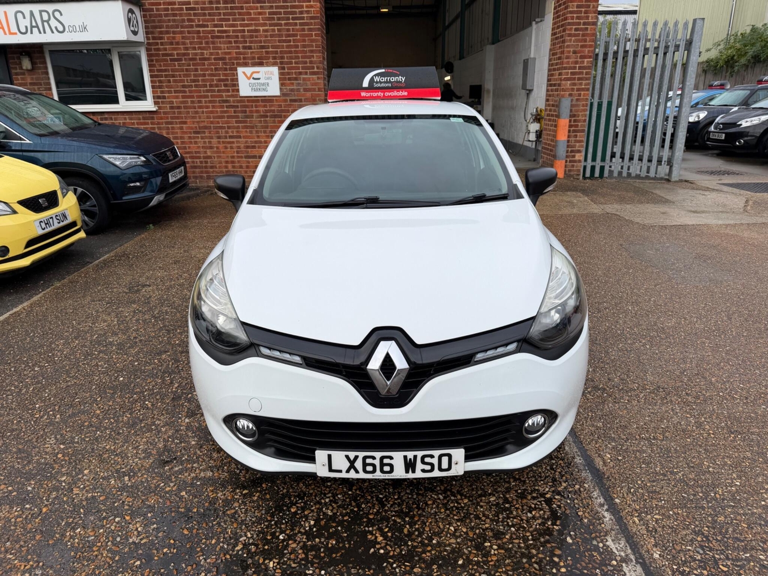 [ berth ]Renault Clio